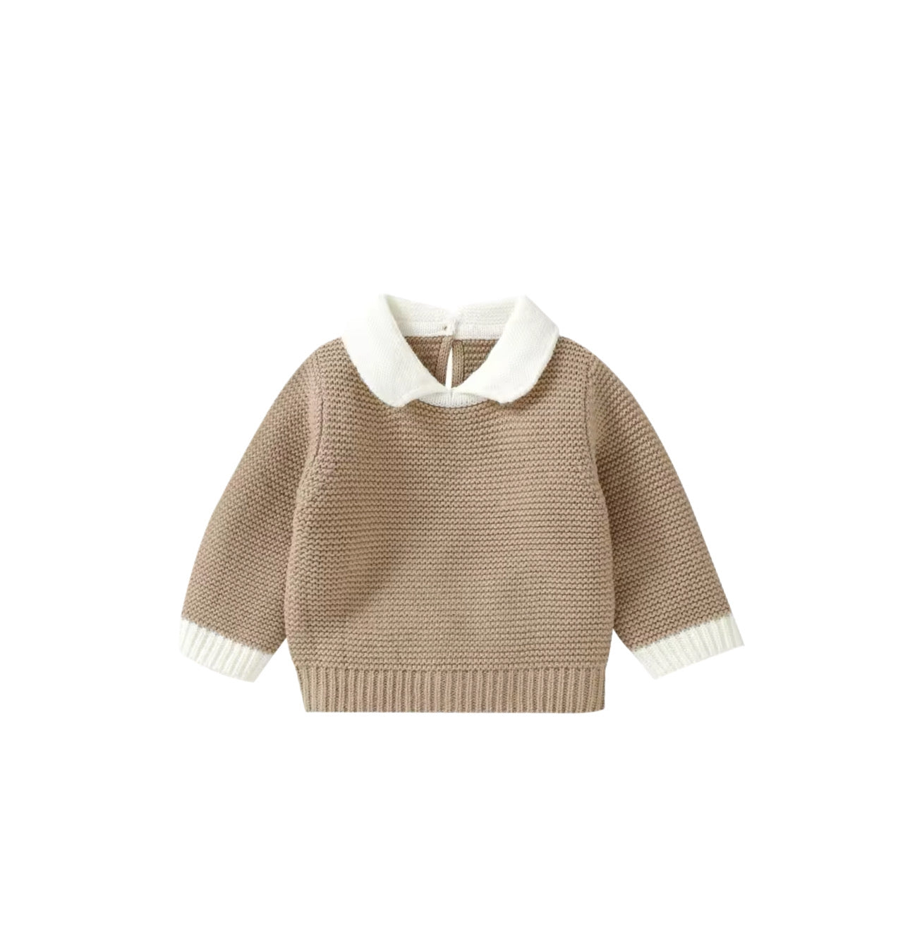 Knitted sweater with collar