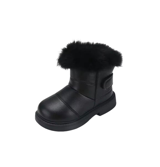 Platform boots with fur